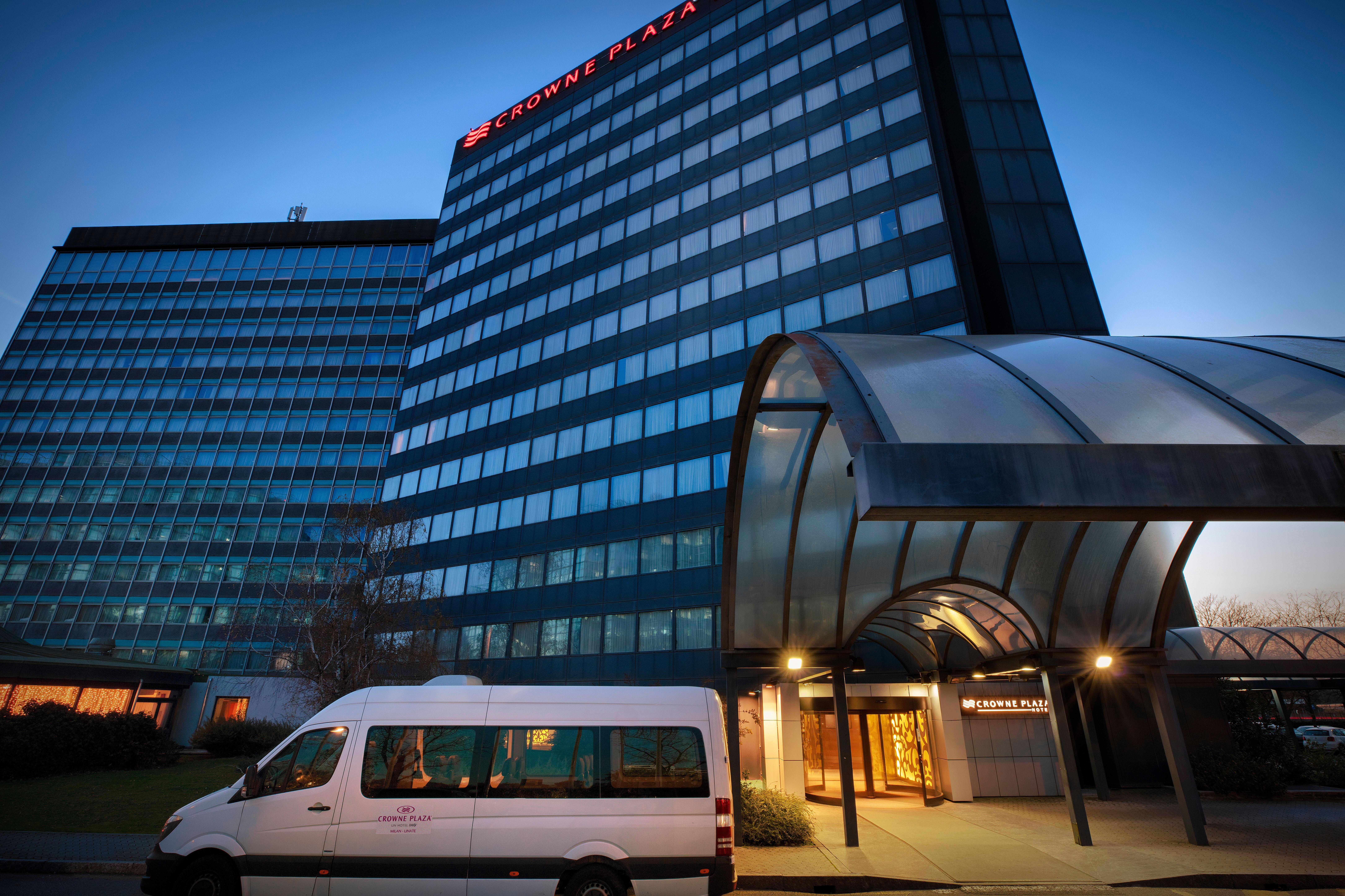 Crowne Plaza Milan Linate By Ihg Hotel San Donato Milanese Eksteriør billede