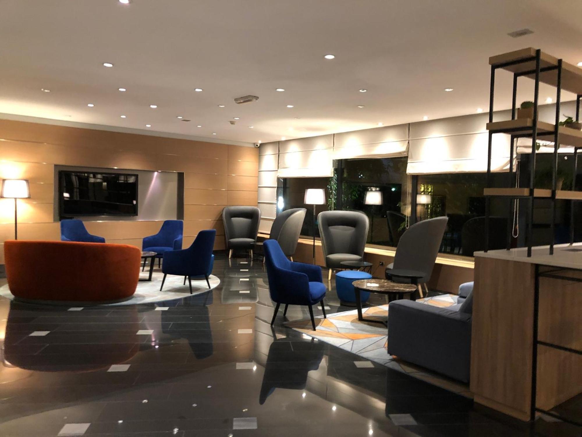 Crowne Plaza Milan Linate By Ihg Hotel San Donato Milanese Eksteriør billede