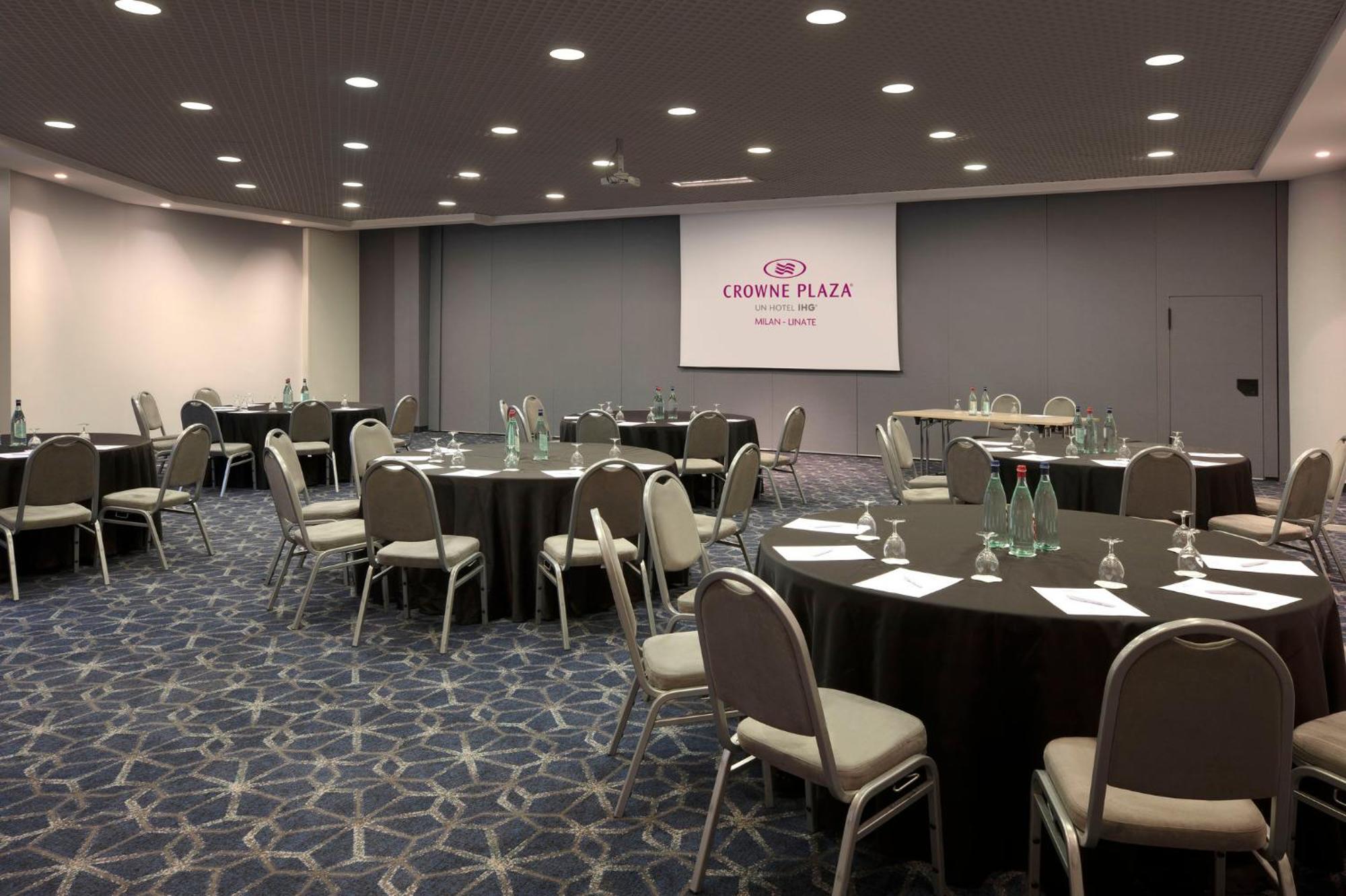 Crowne Plaza Milan Linate By Ihg Hotel San Donato Milanese Eksteriør billede