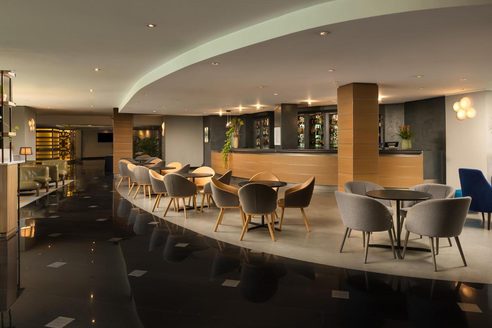 Crowne Plaza Milan Linate By Ihg Hotel San Donato Milanese Eksteriør billede